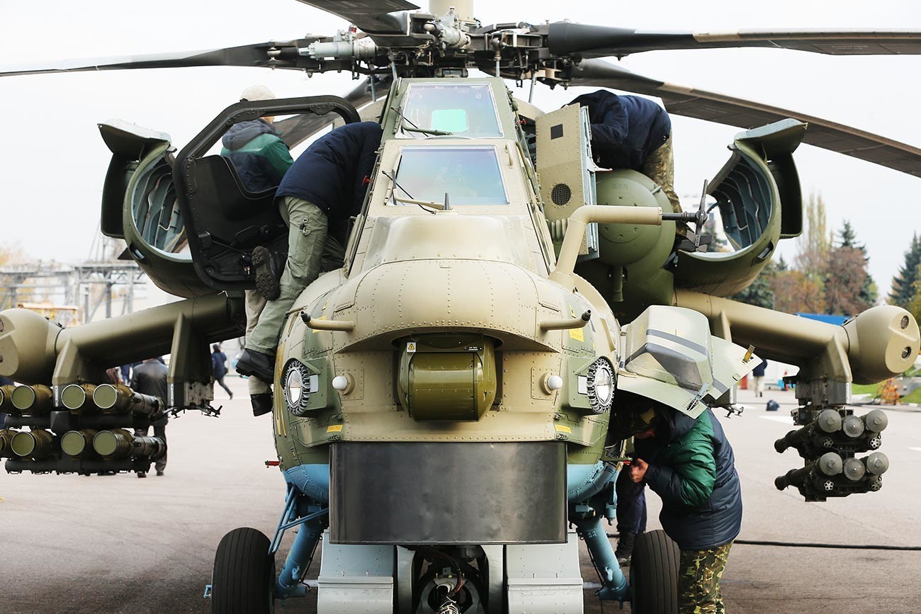 Prvi uzorak moderniziranog helikoptera Mi-28N. 