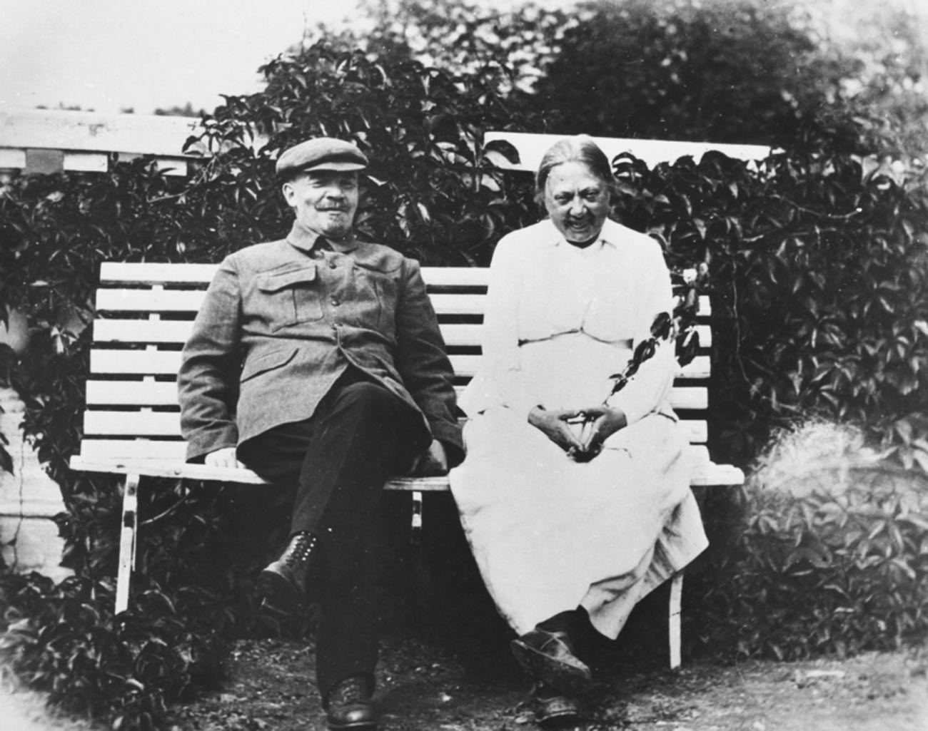 Vladimir Lenin and his wife in their countryside estate.
