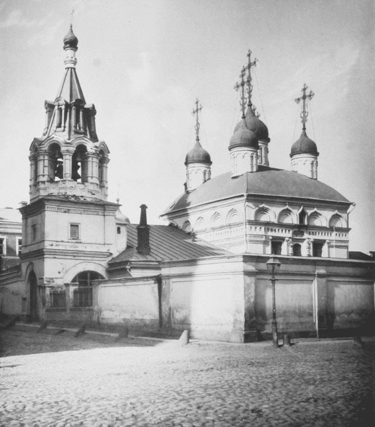 Церковь Флора и Лавра, 1882 