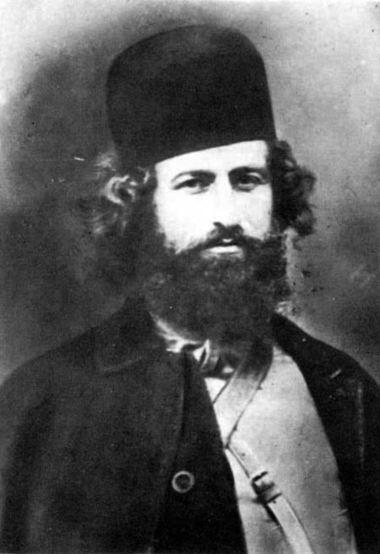 Mirza Kutschak Khan.