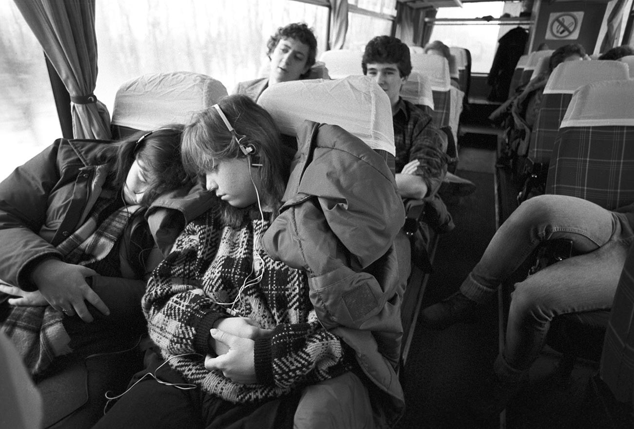 Na avtobusu iz Moskve v Leningrad