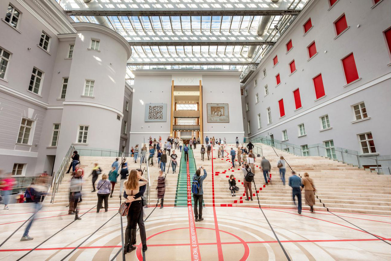 The General Staff building of the Hermitage Museum.