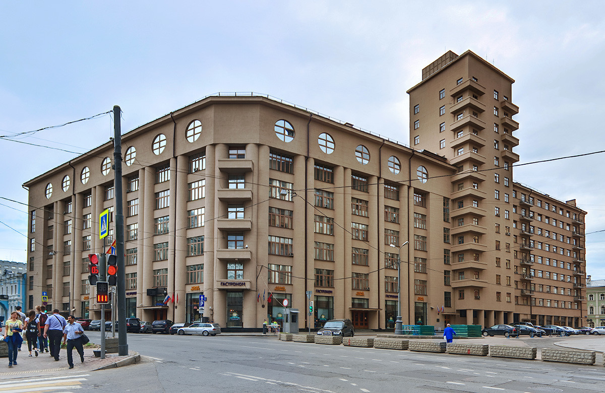 El edificio residencial de la sociedad Dinamo