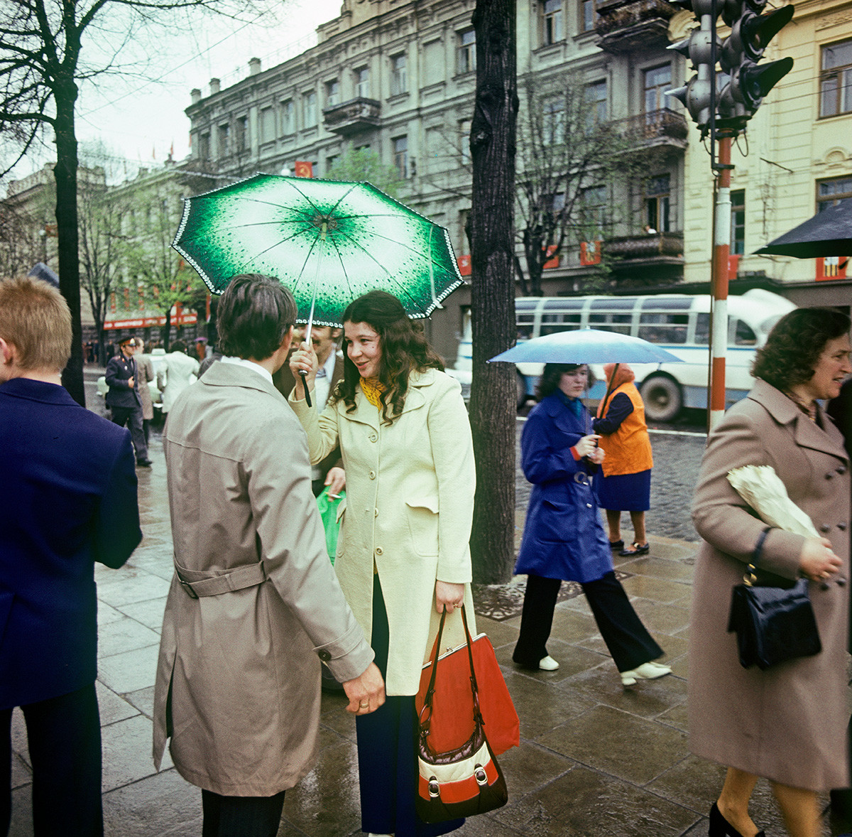 ヴィリニュスの大通りにて、1980年