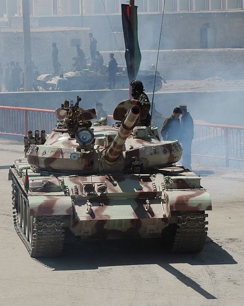 Carro de combate principal T-62M del Ejército Nacional Afgano en Kabul.