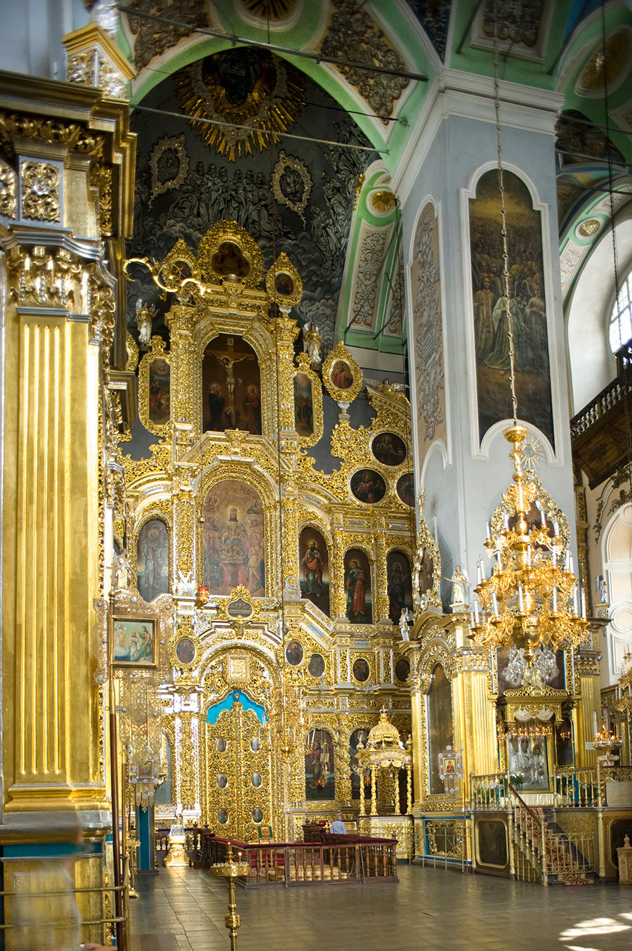 Smolensk. Dormition Cathedral, view of icon screen & baldachin with copy of Smolensk Icon. July 1, 2014