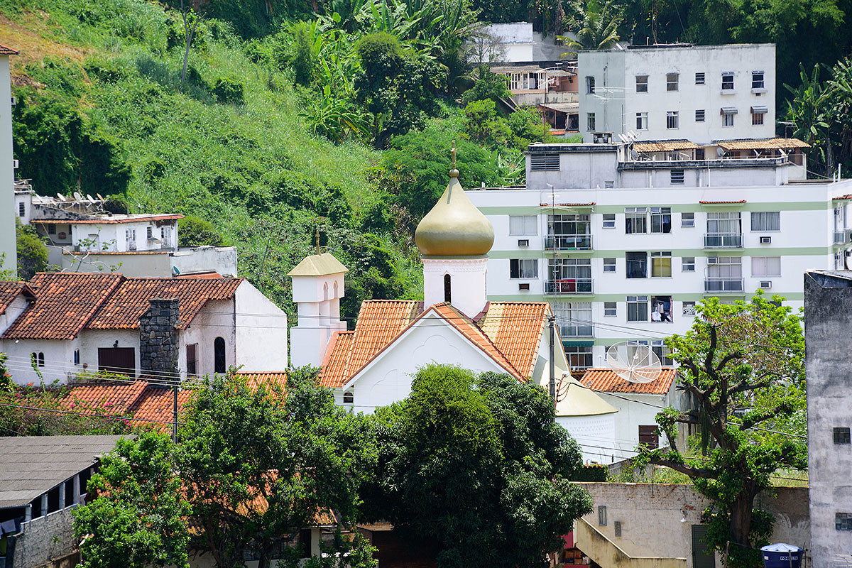 Gereja Ortodoks Rusia Santo Martir Zenaida di Rio de Janeiro, Brasil.