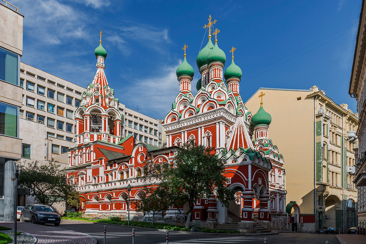 the Trinity Church in Nikitniki, Moscow