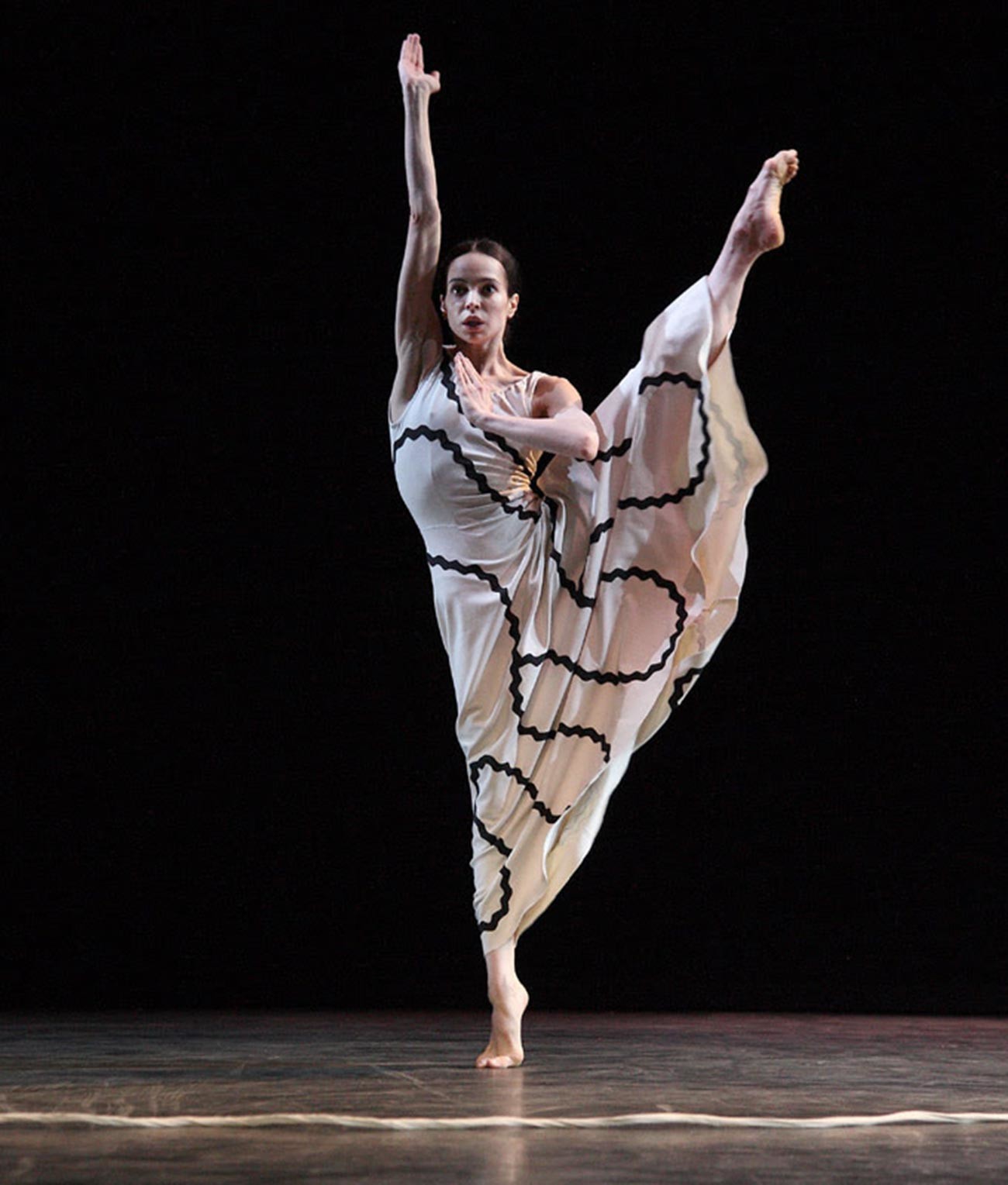 Diana Vichneva dans Errand into the Maze de la Martha Graham Dance Company, 2012