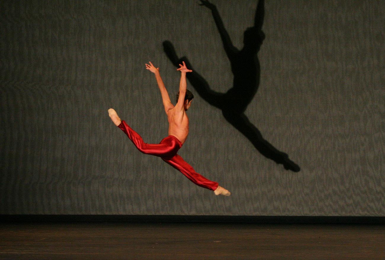 Nikolaï Tsiskaridzé en Narcisse lors de la tournée Kings of the Dance par Ardani Artists, 2009