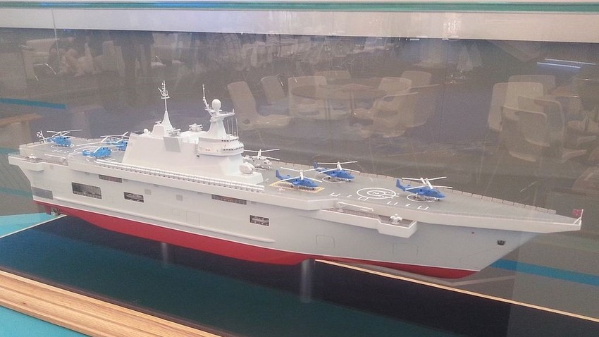 Maqueta de buque de desembarco tipo ‘Pribói’ en la exposición ‘Army 2015’