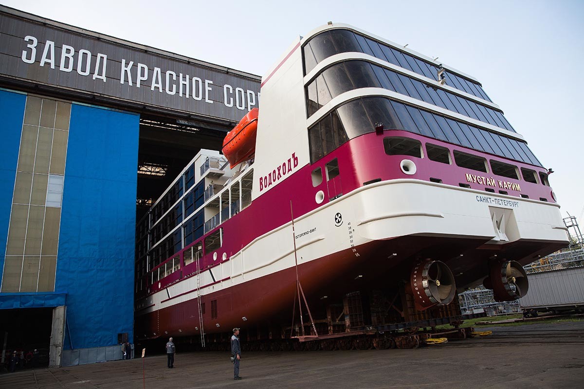 El buque Mustai Karim en la planta de Krasnoe Sormovo en Nizhni Nóvgorod, 2019.
