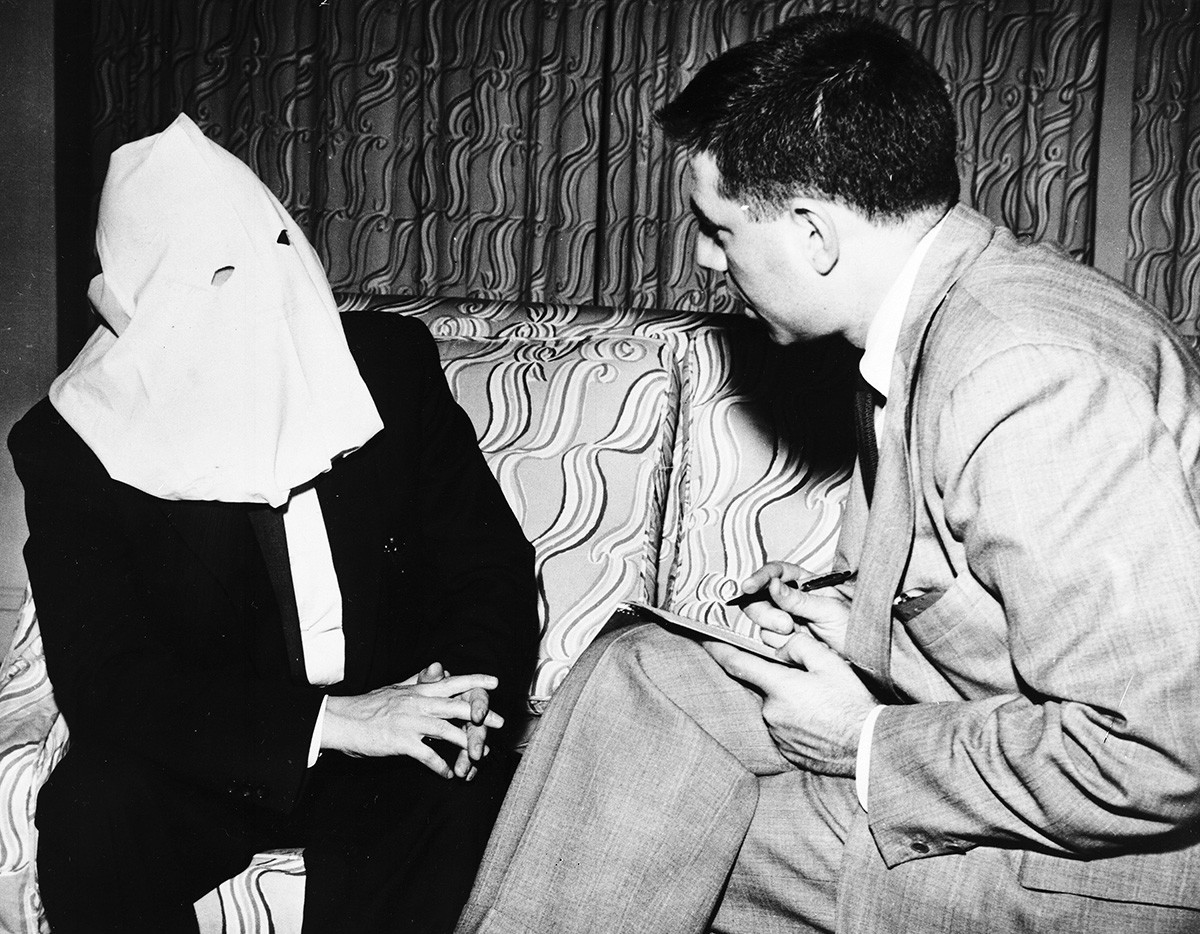 Igor Gusenko während eines Interviews mit Saul Pett (Associated Press) in Kanada am 29. April 1954.