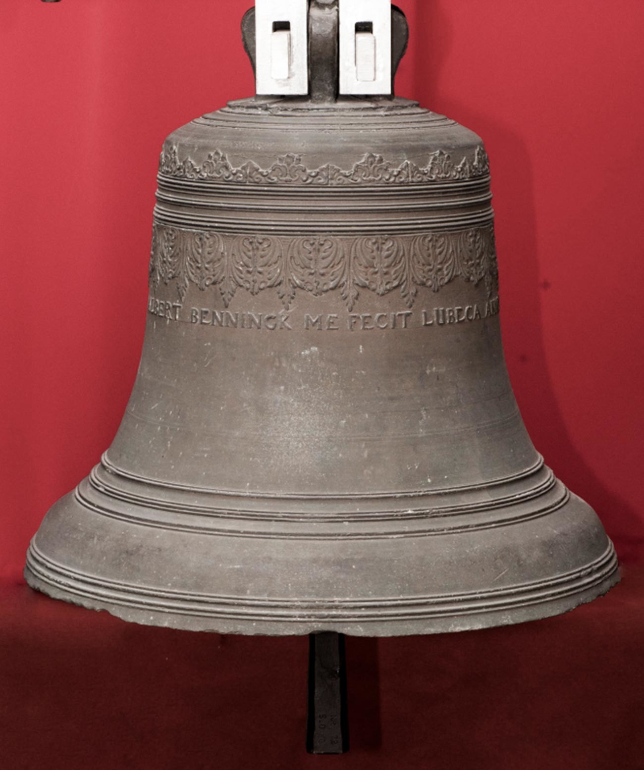 La campana de Benning en el museo local de Staraya Russa
