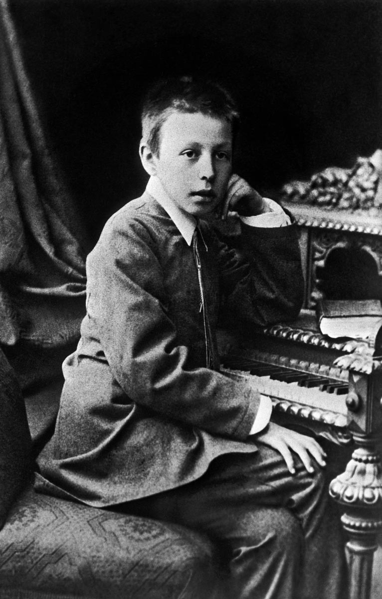 Sergei Rachmaninoff in 1896.