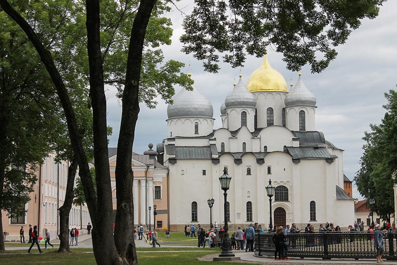 Katedral St. Sofia di Veliky Novgorod.