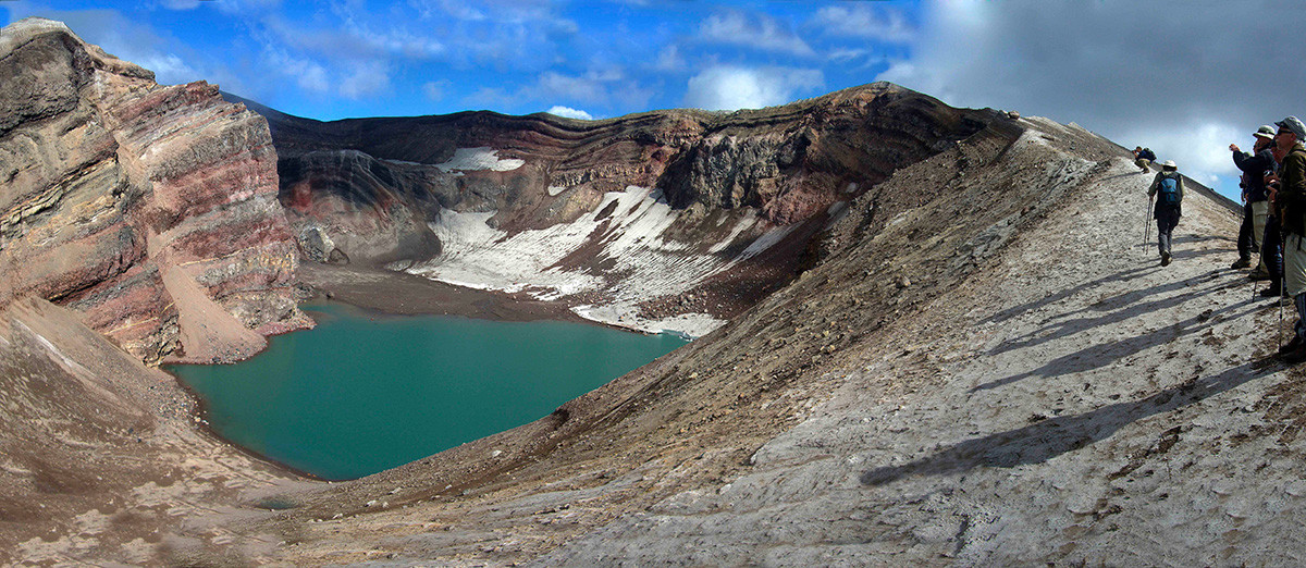 Cratère du volcan Gorely, parc naturel Ioujno-Kamtchatski