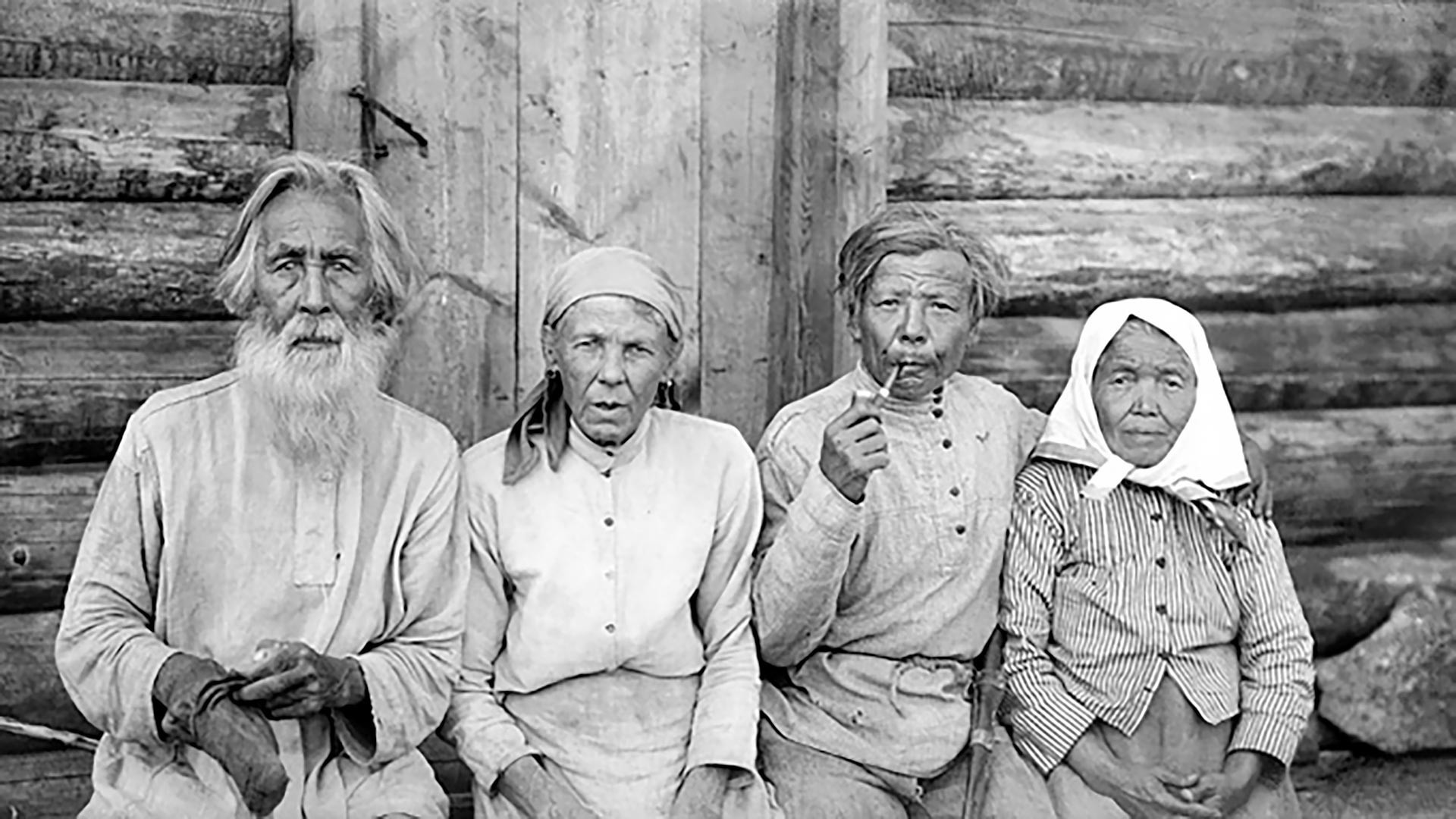 Keluarga etnis Kamasi, 1925. Krasnoyarsk Krai.