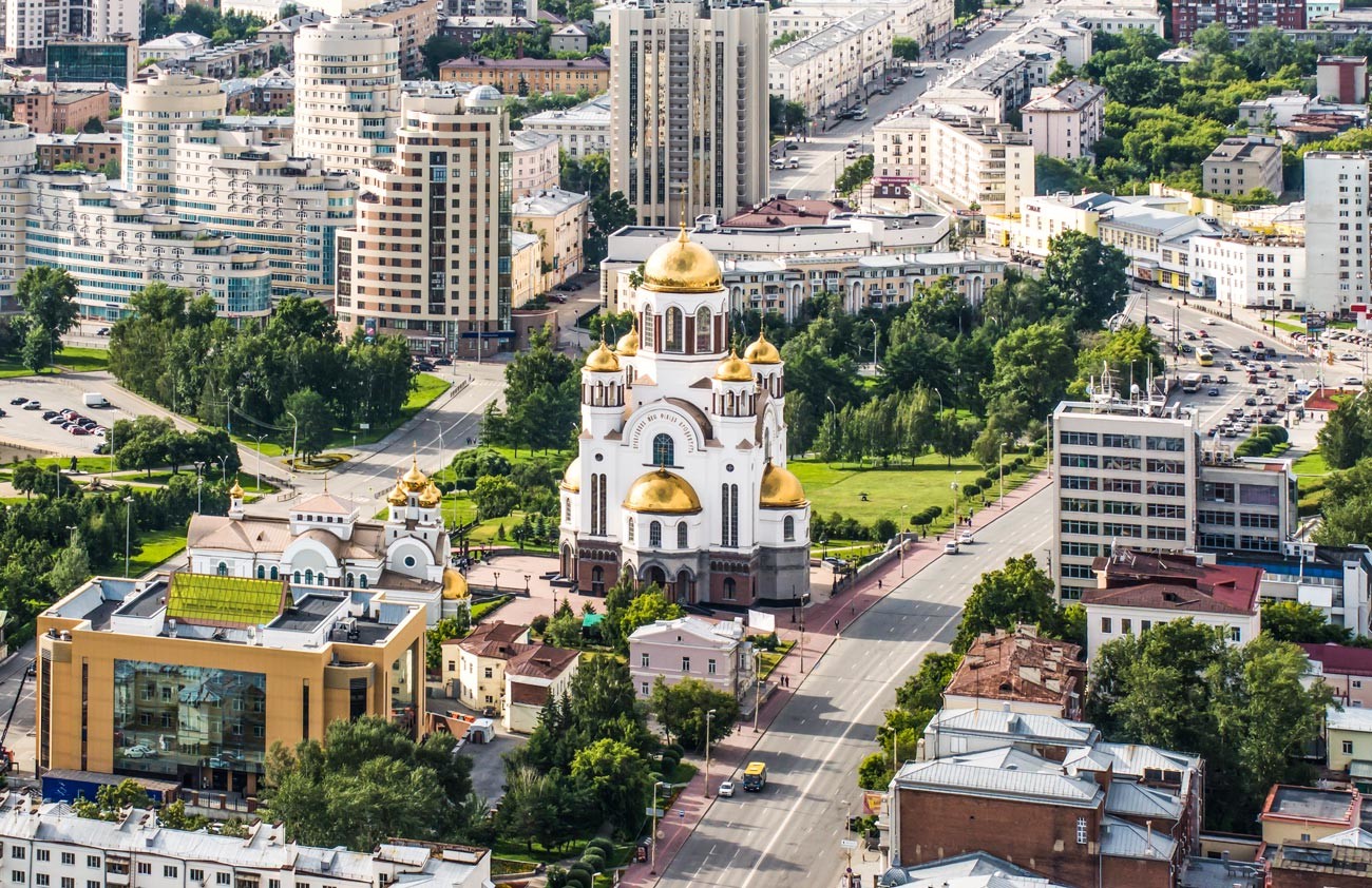 Igreja de Todos os Santos em Ekaterimburgo, construída na década de 2000.