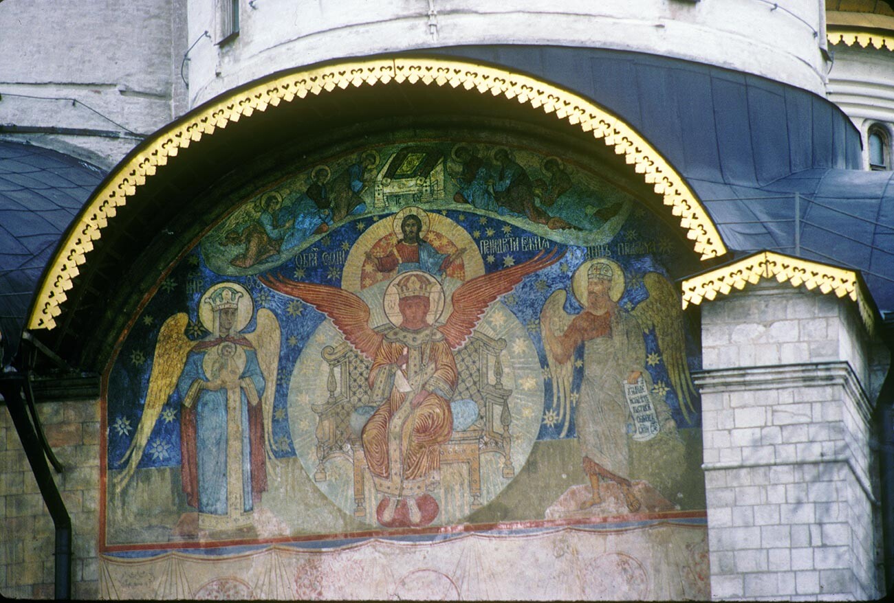 Dormition Cathedral. East facade, right bay. Fresco of Divine Wisdom (Sophia). March 23, 1991