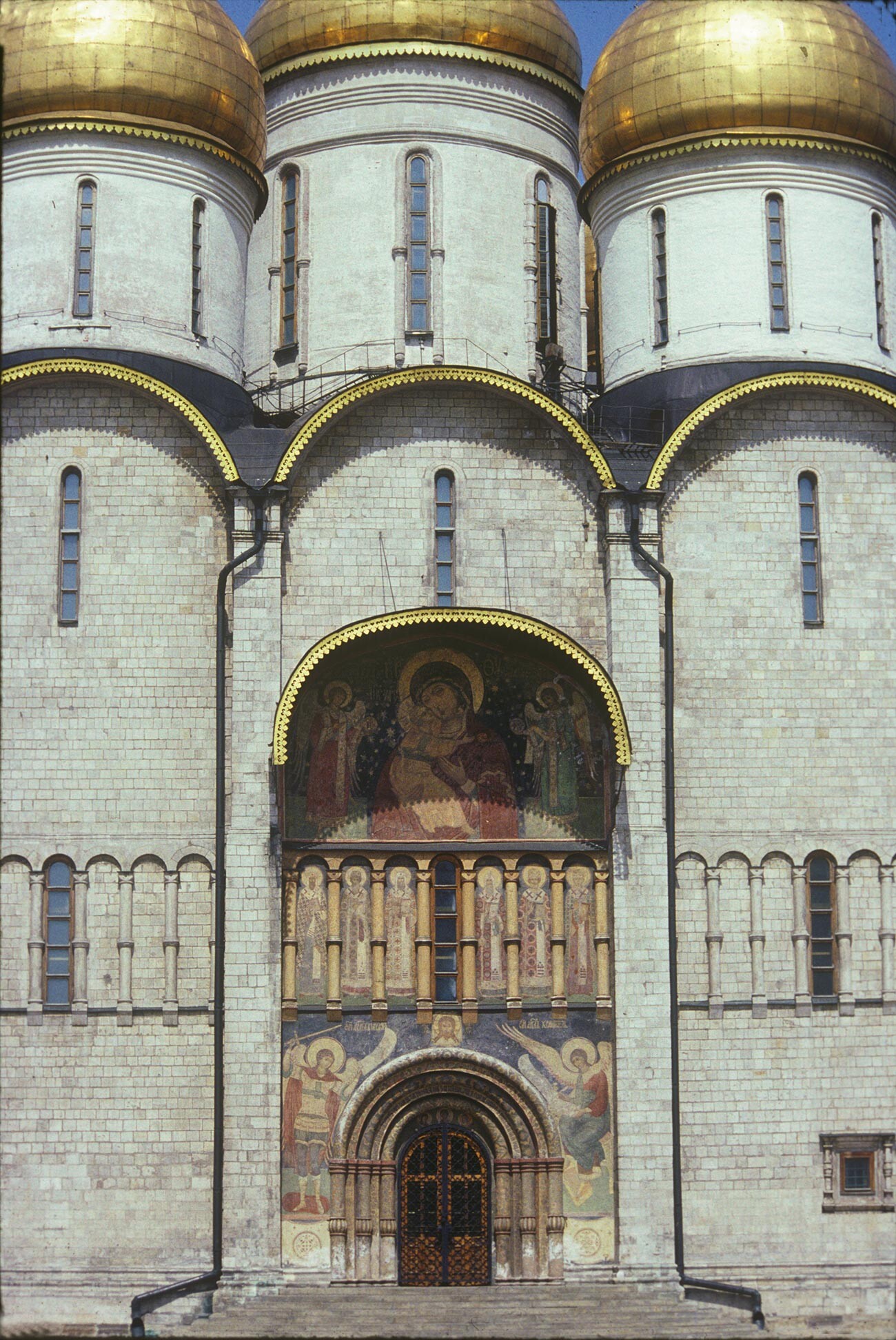 Dormition Cathedral. South facade, portal. June 1, 1992