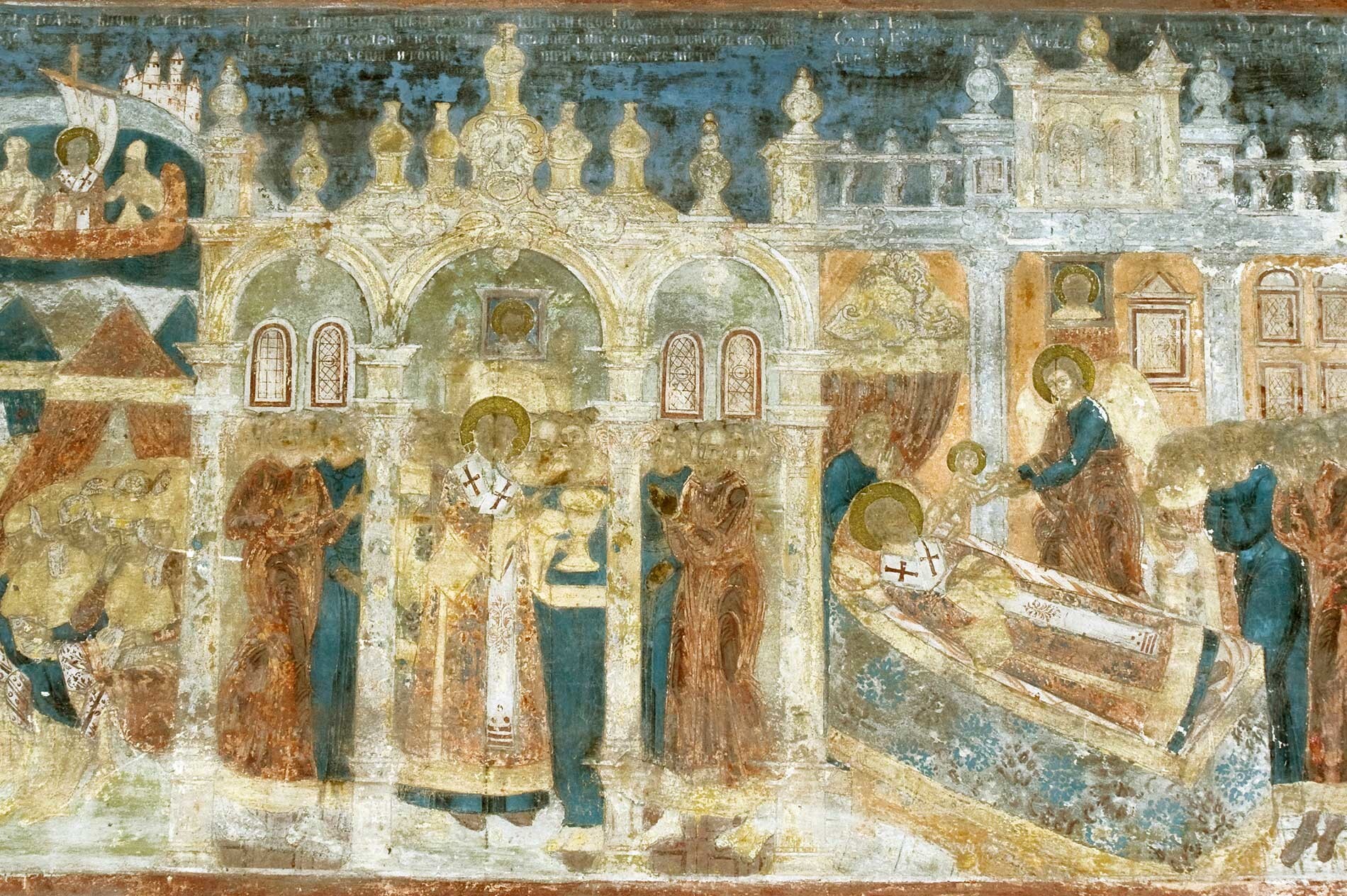 Église Saint-Jean Chrysostome de Korovniki. Les fresques du mur nord incluent la mort de saint Jean Chrysostome (en exil près du village de Kamani, aujourd'hui en Abkhazie). Son âme atteint les bras de l'archange. 15 août 2017.