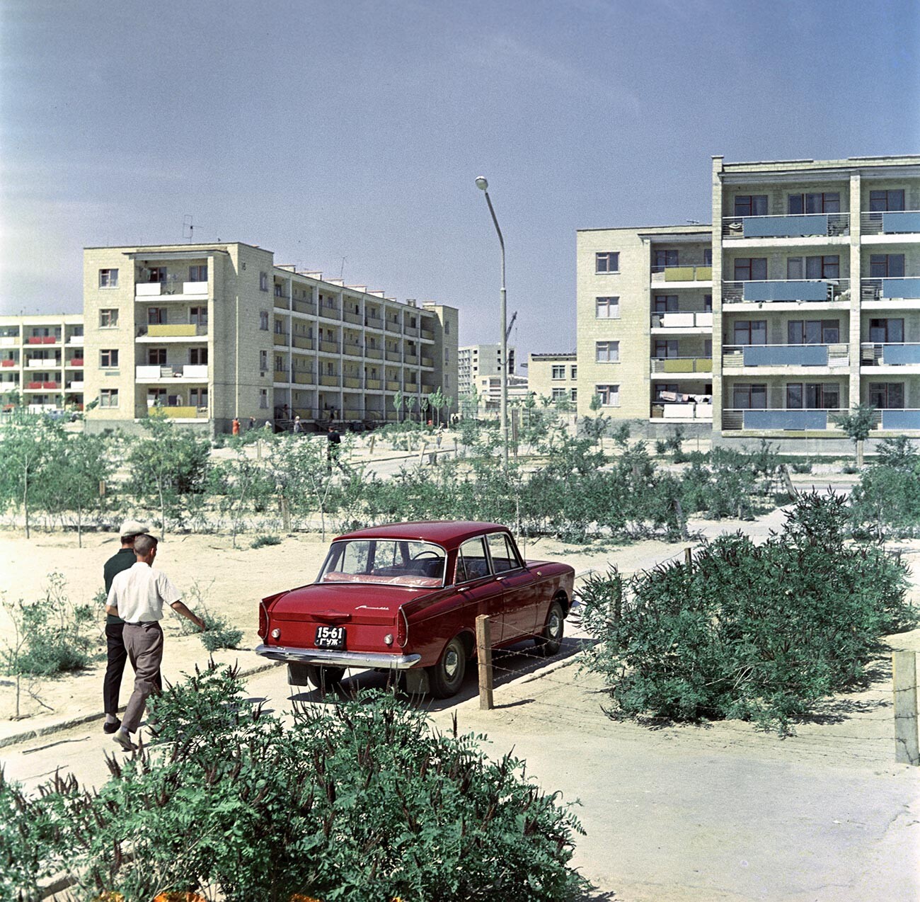 Nuovi edifici nella città di Shevchenko, ora Aktau, sulla penisola di Mangyshlak, nel 1966