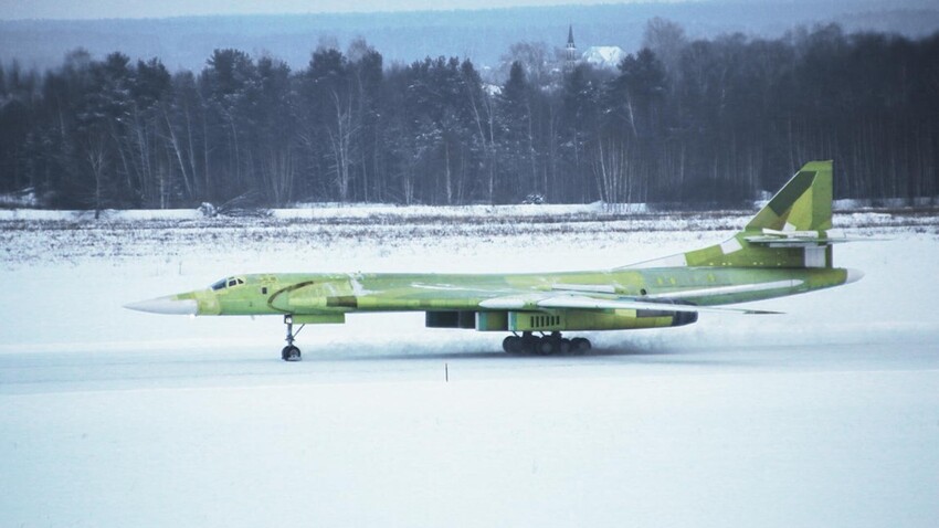 Први лет новог Ту-160М2.