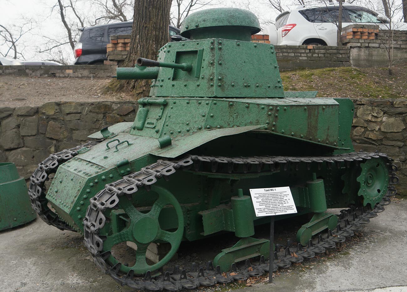 Sowjets erster leichter Panzer MC-1.