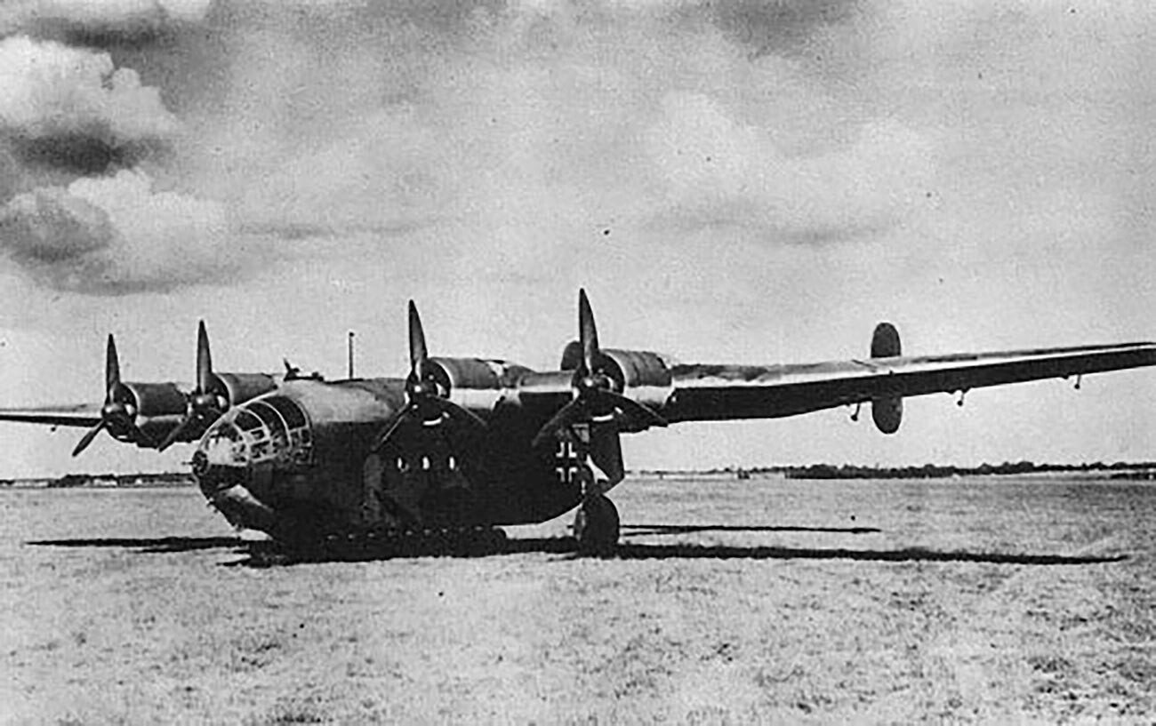 Un Arado Ar 232, l'avion de transport militaire allemand de la Seconde Guerre mondiale