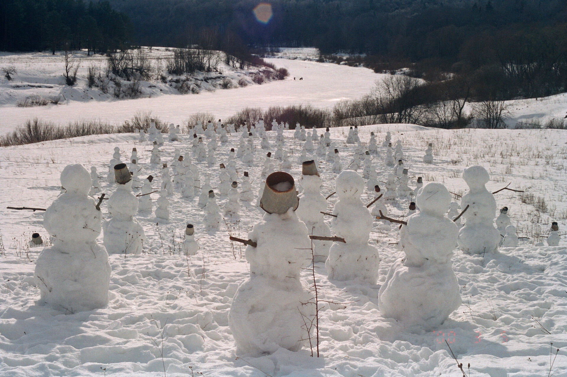 Nikolay Polissky. Snowmen, 2000
