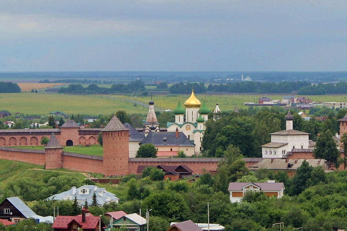 There are no portraits of Monk Abel. This is Suzdal Spaso-Evfimiev monastery, where he ended his days.