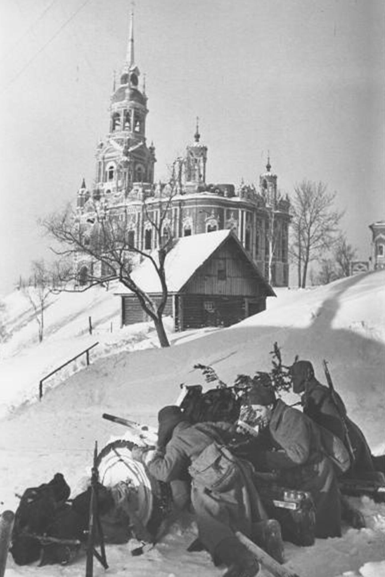 Des soldats d'infanterie soviétique défendant Moscou
