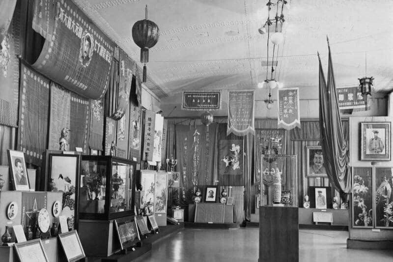 A hall featuring gifts from China