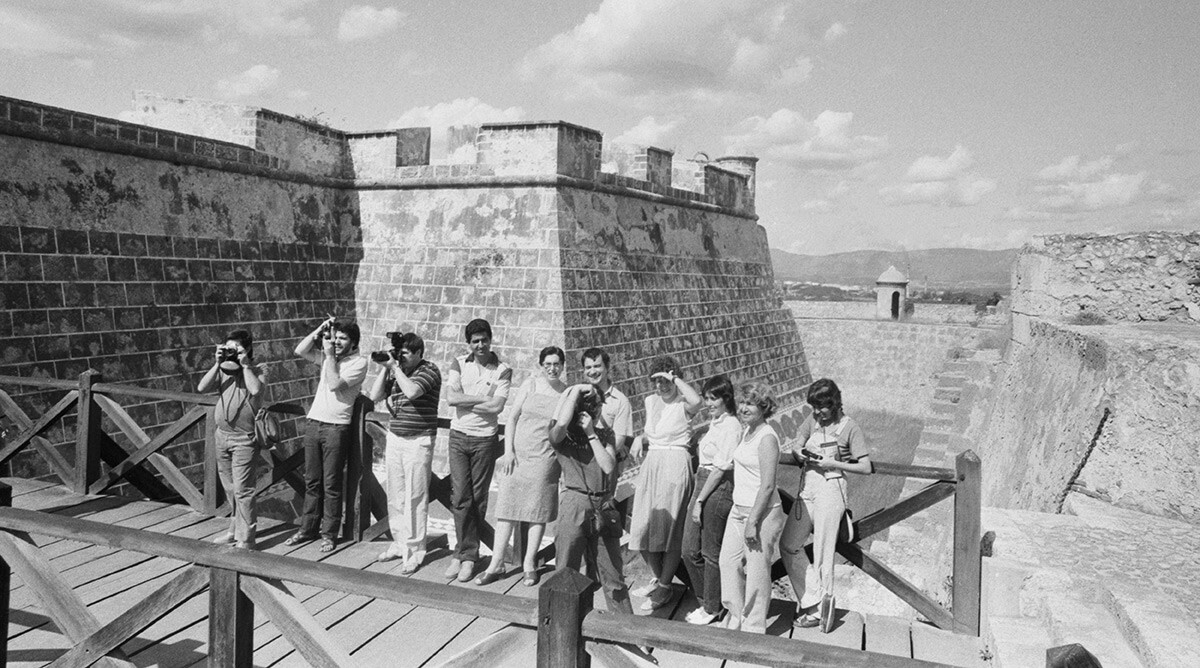 December 1, 1983. Republic of Cuba. Santiago de Cuba. December 1, 1983. The old fortress of El Morro.