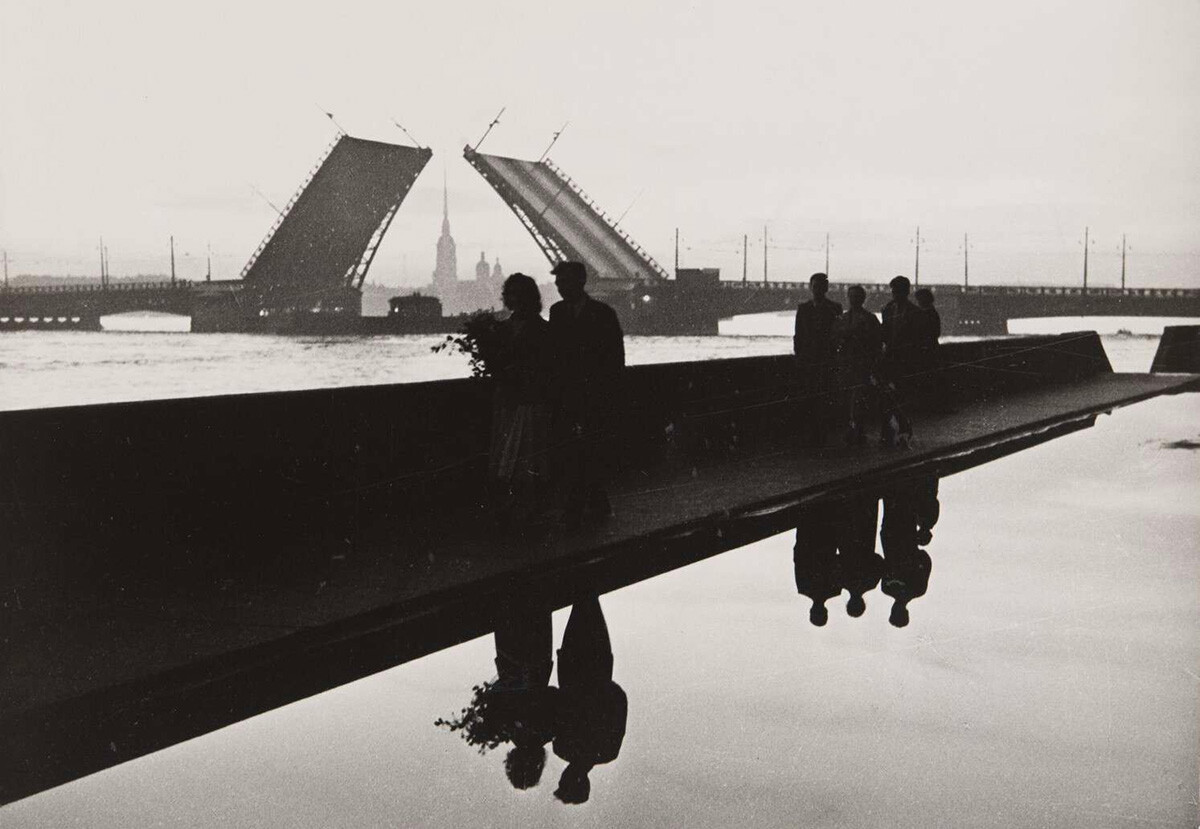 白夜、ドヴォルツォヴィ橋、1958年