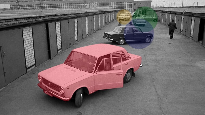 Гаражи за приватни автомобили на жителите на Пенза, 1975.

