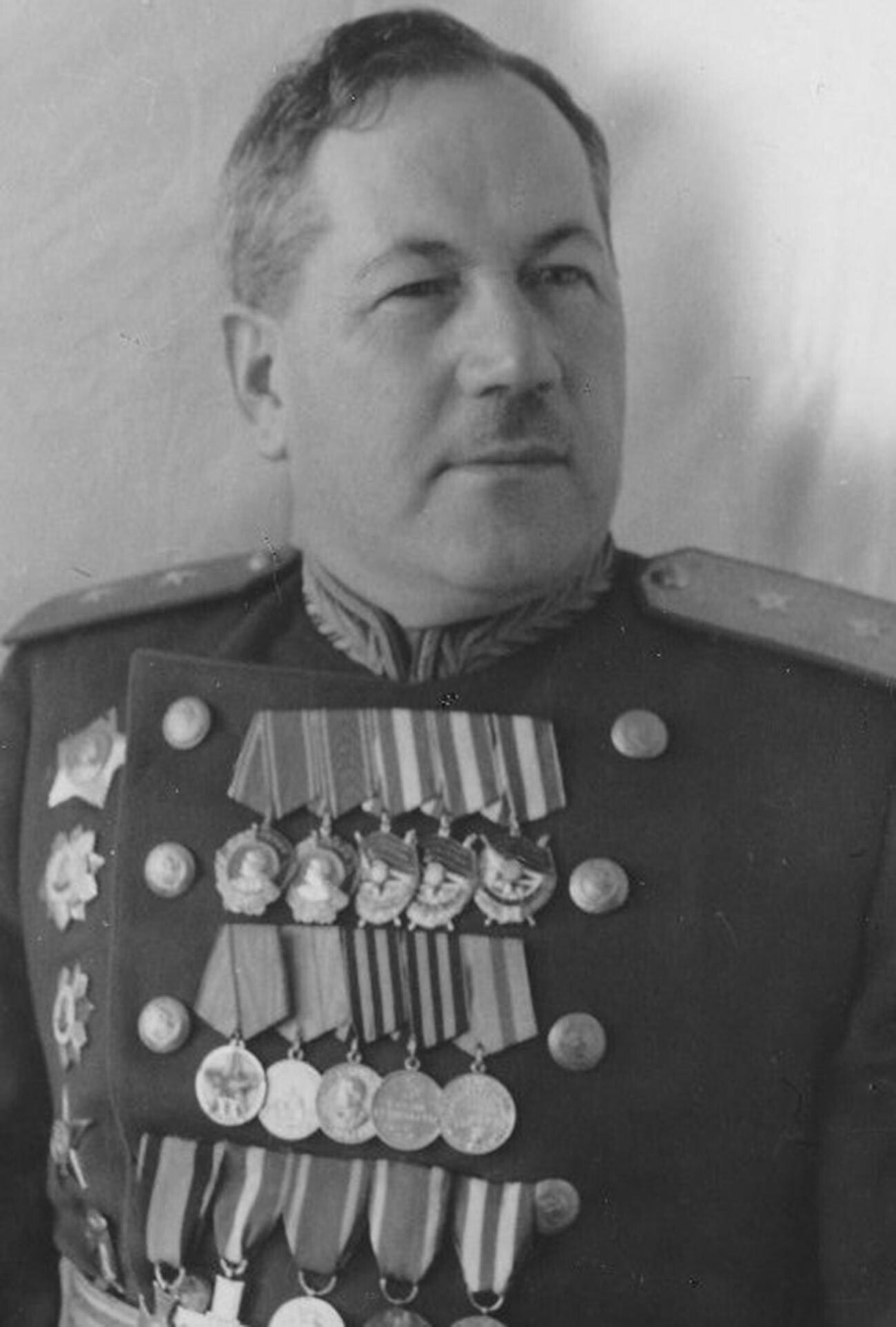 Feofan Lagunow (1896-1965) war ein sowjetischer Militärkommandeur, Generalleutnant der Intendantur (13.05.1942). Organisator und Leiter der legendären 