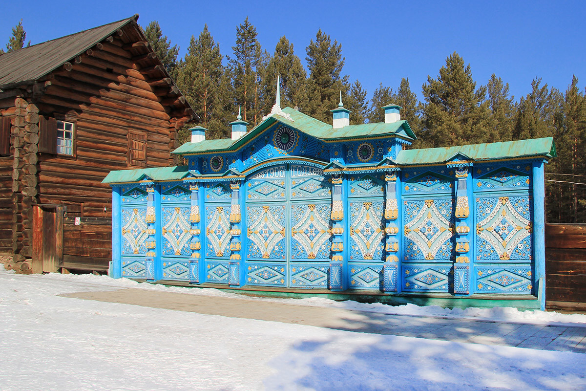 Museum etnografi orang-orang yang tinggal di belakang Baikal.