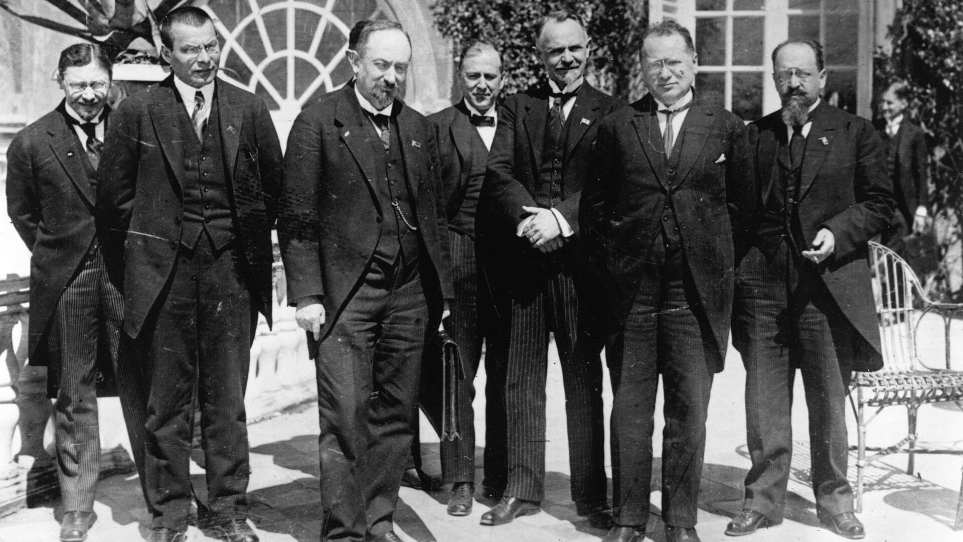 Delegados rusos en la conferencia de reparaciones entre Alemania y la Unión Soviética en Génova, donde se negoció el Tratado de Rapallo