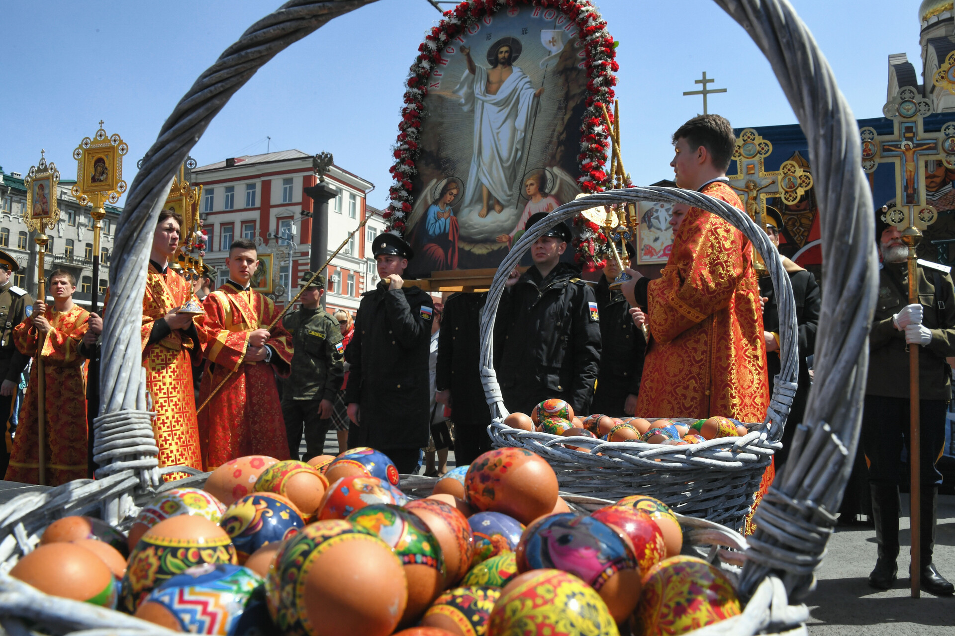 Así celebraron los cristianos ortodoxos rusos la Pascua de 2022 (Fotos