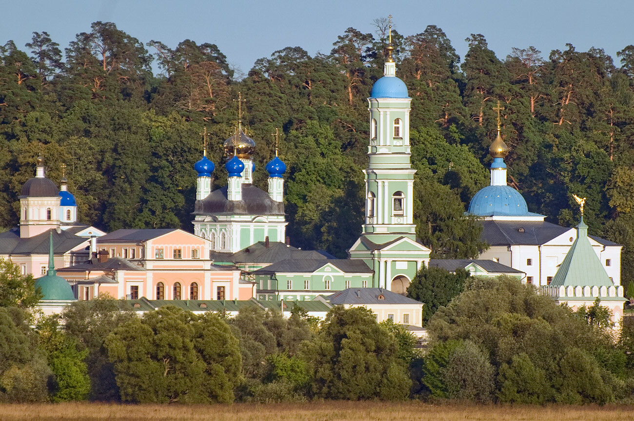 Optina Pustyn (near Kozelsk). Monastery of the Presentation, northwest view. August 23, 2014