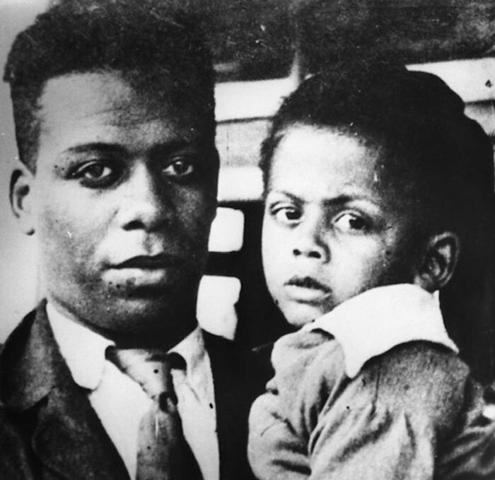 Lloyd Patterson dan putranya, James.