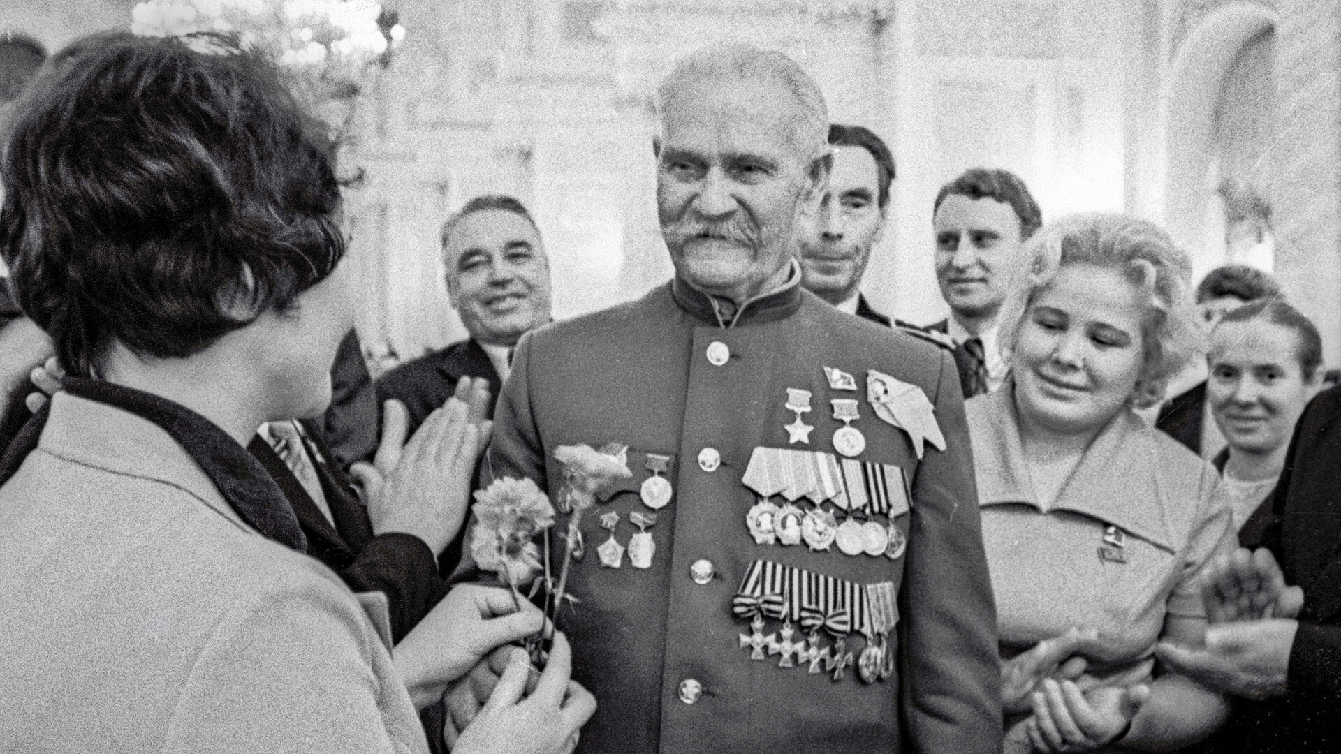 Konstantin Nedorubov, Pahlawan Uni Soviet, pada tahun 1977.