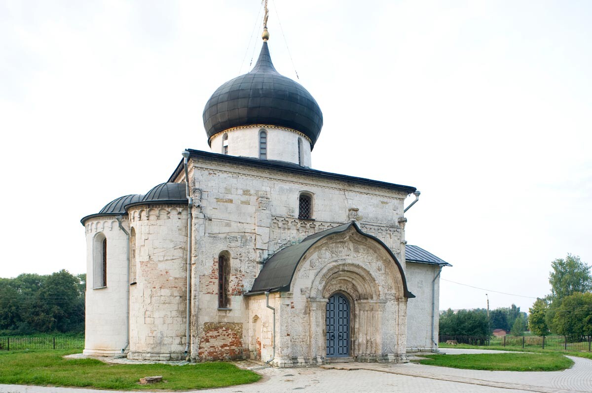 Iouriev-Polski. Cathédrale Saint-Georges