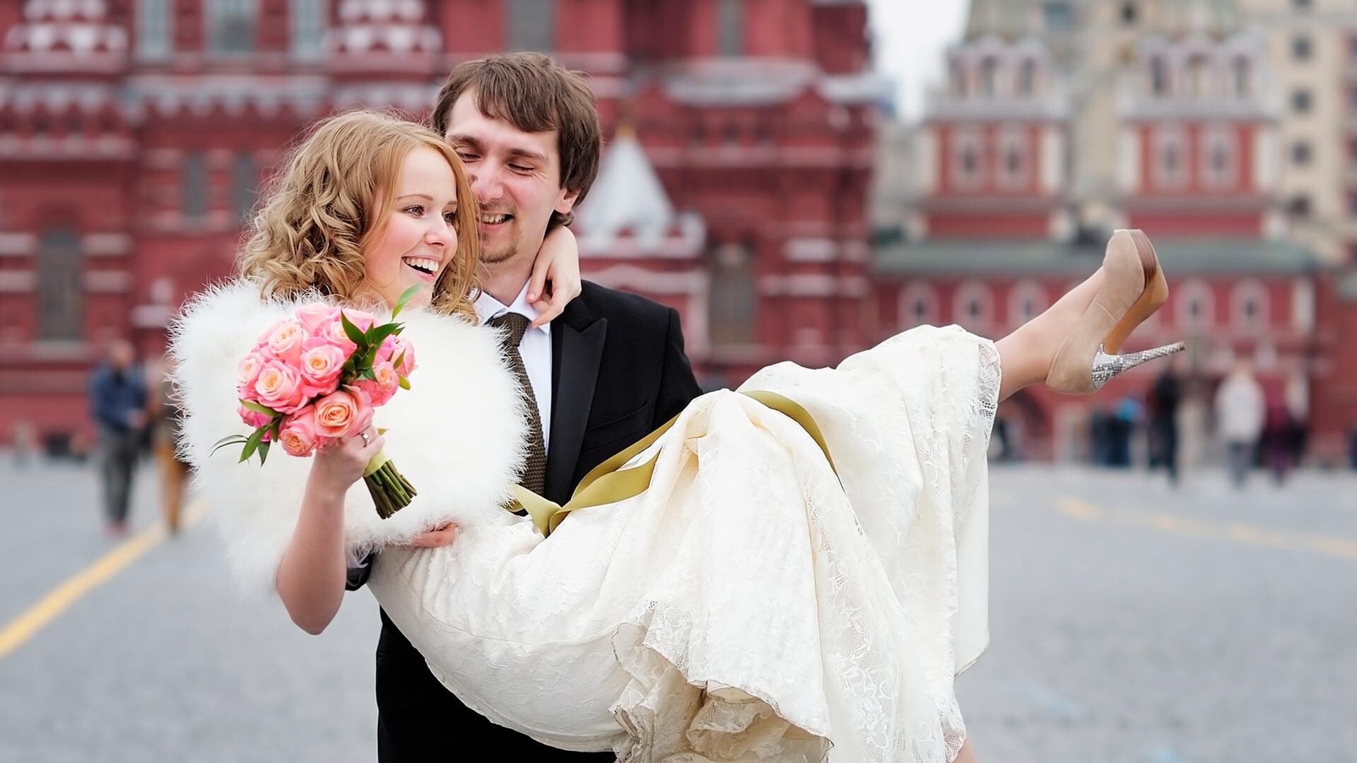 What are the most popular DATES for weddings in Russia? - Russia Beyond