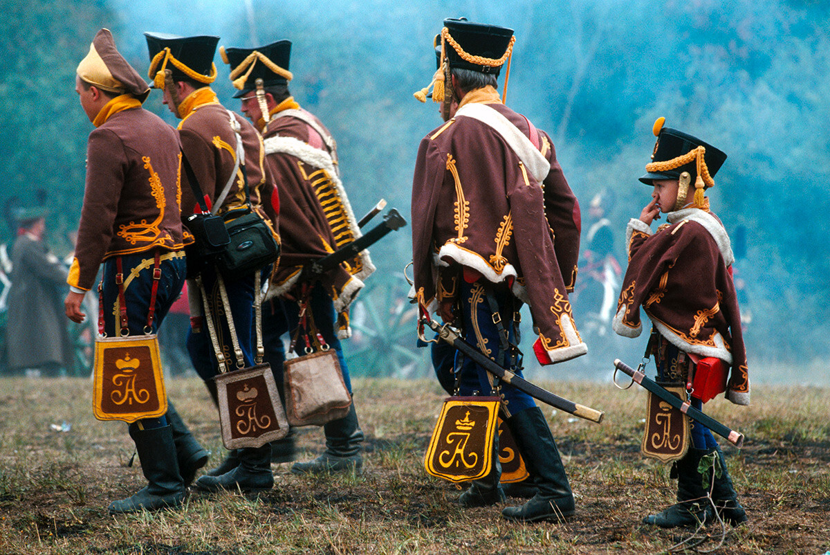 1812年のナポレオン戦争190周年を記念し、ボロジノの戦いが再現された