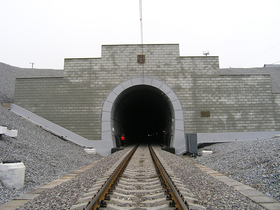 Il tunnel Khingan