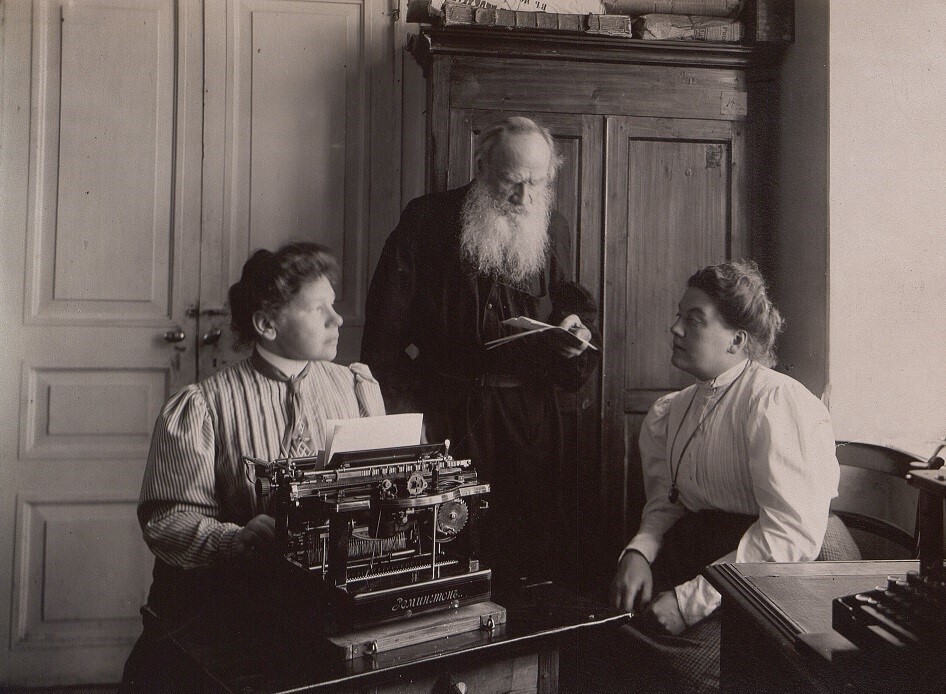 Tolstói tinha uma máquina de escrever Remington.