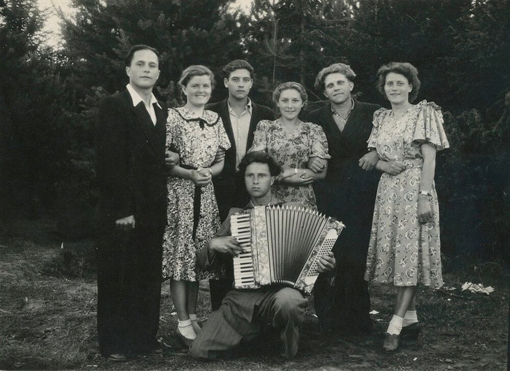 村での休日、1950年代